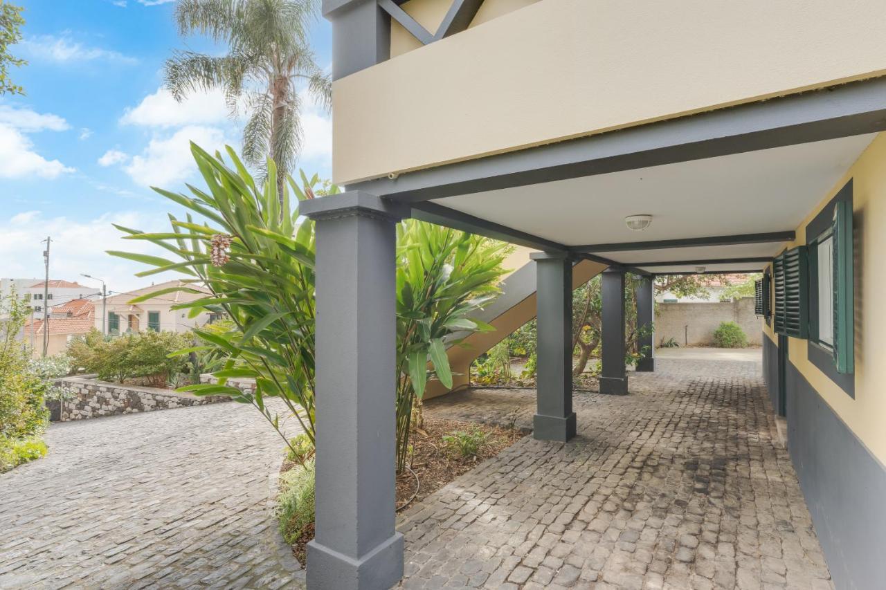 Casa Estufa 25 Holiday home